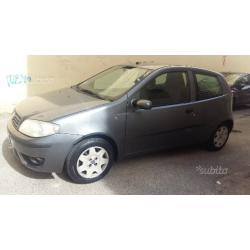 FIAT Punto - 2004
