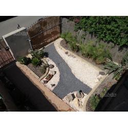 Villa a schiera pari al nuovo, cortile su due lati