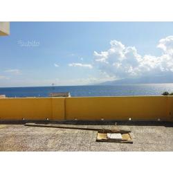 Villa a Gallico marina