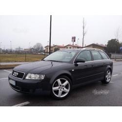 AUDI A4 3ª serie - 2004