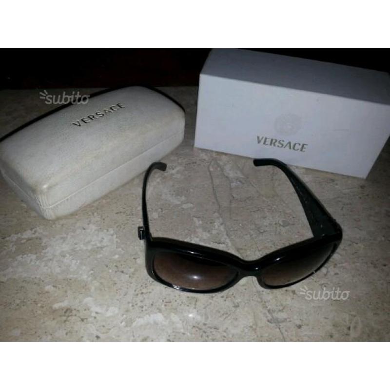 Occhiali da sole versace