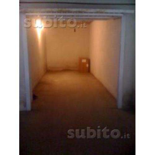 Box in complesso condominiale
