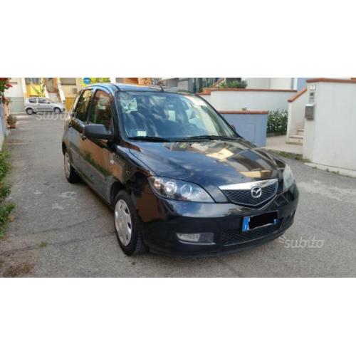 Mazda 2 anno 2006