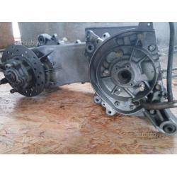 Carter motore blocco piaggio 50 liquido