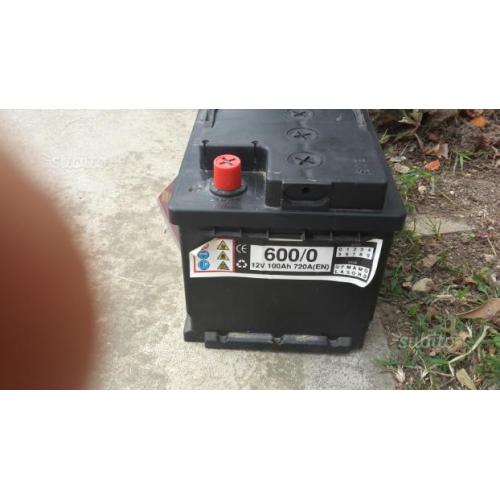 Batteria per auto 100 Ah