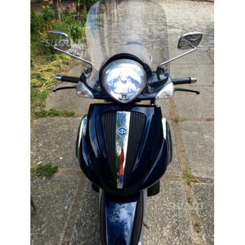 Beverly Tourer 125
