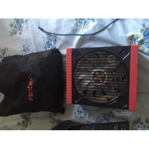 Alimentatore antec gold 750watt