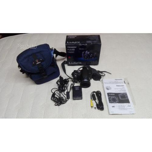 Panasonic DMC-FZ28 + BORSA PORTACCESSORI
