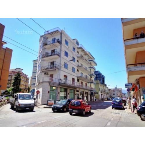 Appartamento a Chieti, 5 locali