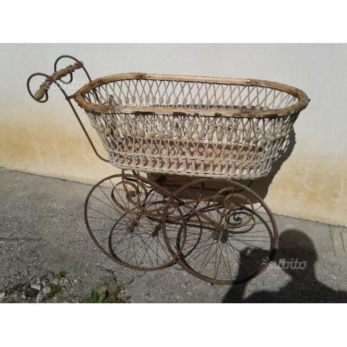 Carrozzella d'epoca