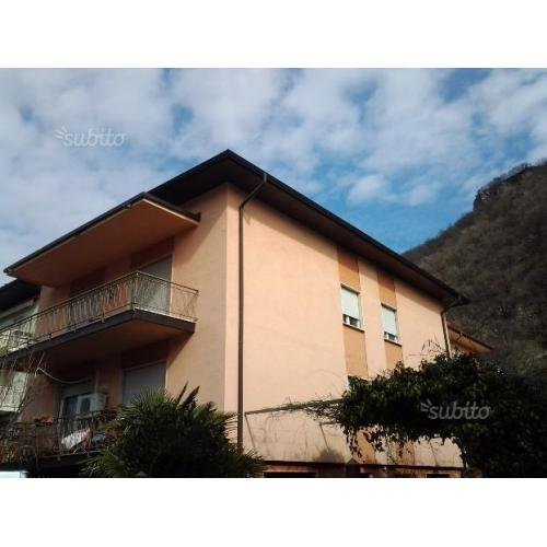 Casa singola con grande giardino a Melta di Gardol