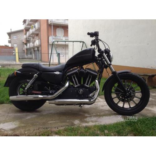 Harley 883