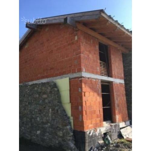 Casa indipendente a Saint-Vincent, 3 locali