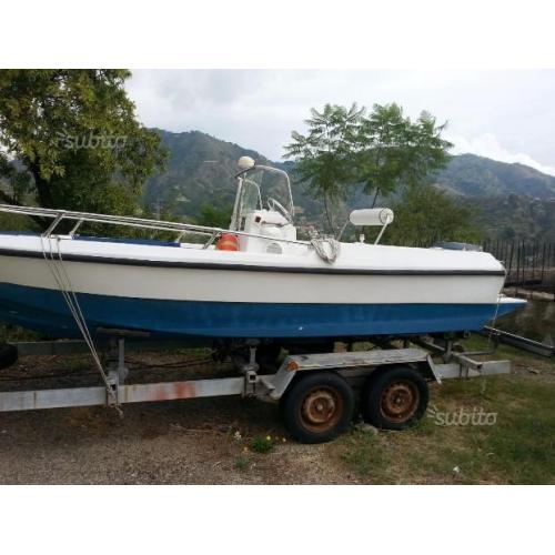 Barca Open Jaguar 5.80 mt+motore Yamaha 25/50