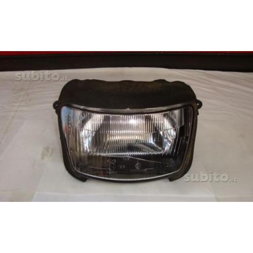 Kawasaki kle 500 faro anteriore