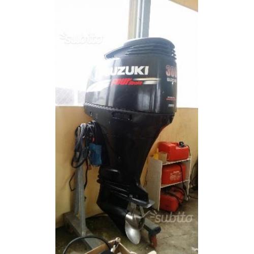 Suzuki 300 cv 4 tempi