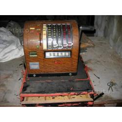 Registratore di cassa antico riv a manovella
