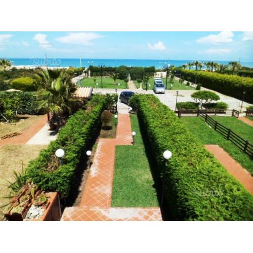 VILLA TOTINO a 40m dalla spiaggia