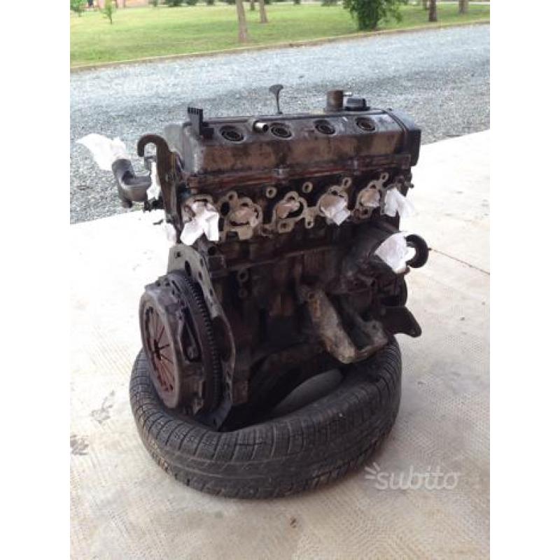 Daihtsu feroza 1600 el 2 motore hd ricambi