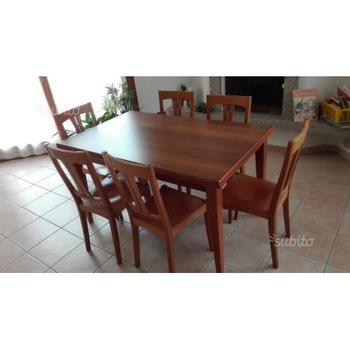Tavolo in legno