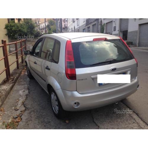 Ford Fiesta 1.4 16 V 2002 come nuova
