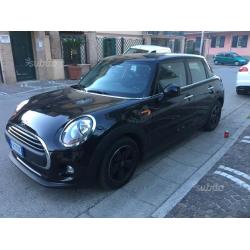 Mini Diesel F55 navigatore