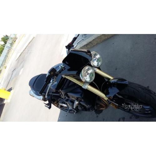 Triumph Street Triple per tmax