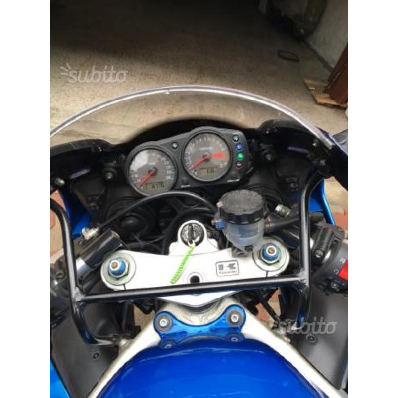 Moto da far. Impazzire chi la guida potenza esager
