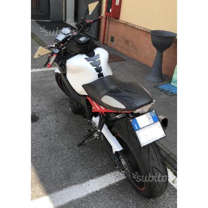 Honda CBR 600 CAFE RACER ANNO 2004