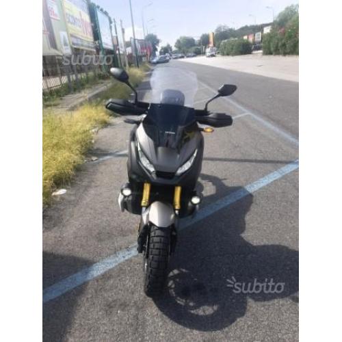 Honda X-ADV - 2017 nuovoo