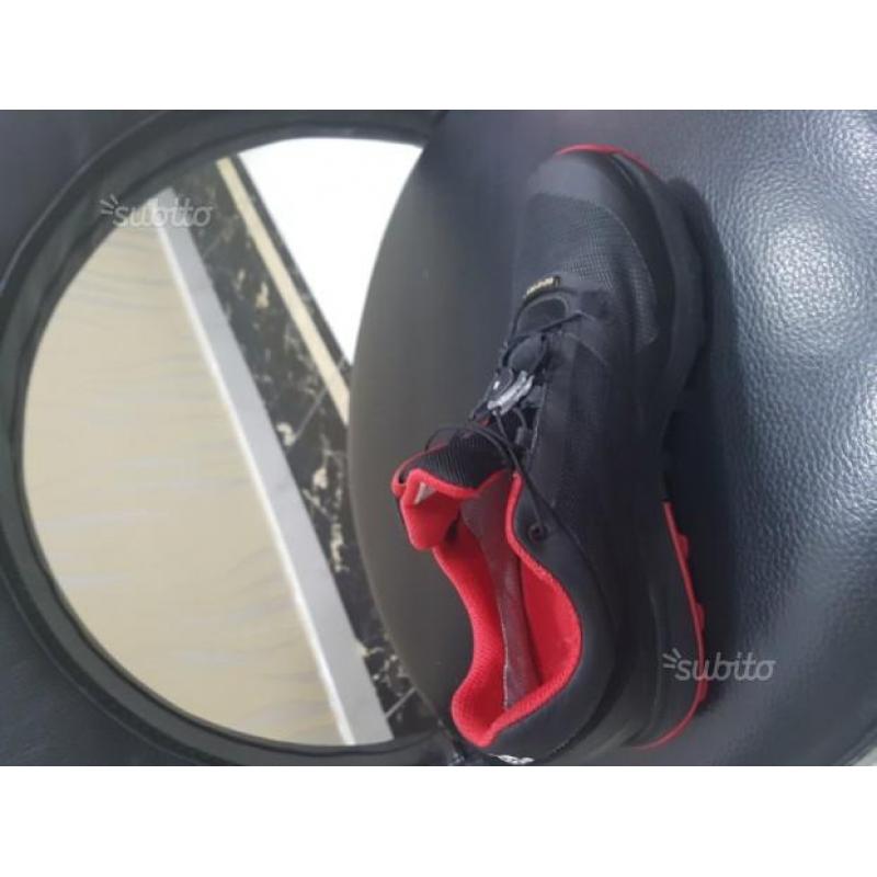 Scarpe Adidas continental